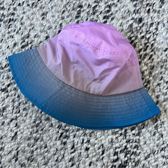 Cynthia Rowley pastel ombre blue pink sunset bucket hat - Picture 3 of 7
